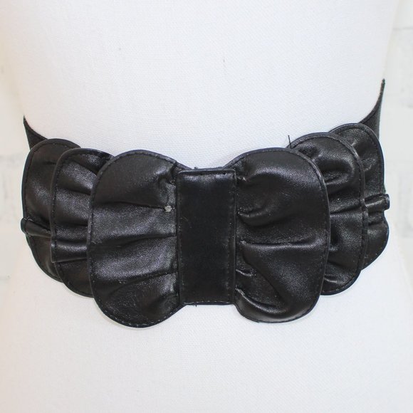 Thick Black Belt with Snap Back - Picture 1 of 5
